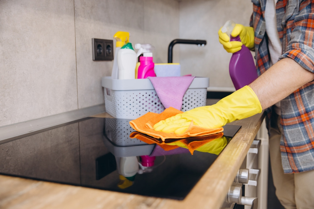 What are the best-known house cleaning myths